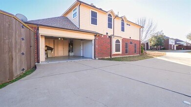 912 Chestnut Ct in Murphy, TX - Building Photo - Building Photo