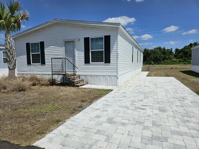 property at 6711 Hidden Oaks Dr