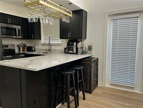 6940 Roswell Rd in Sandy Springs, GA - Building Photo - Building Photo