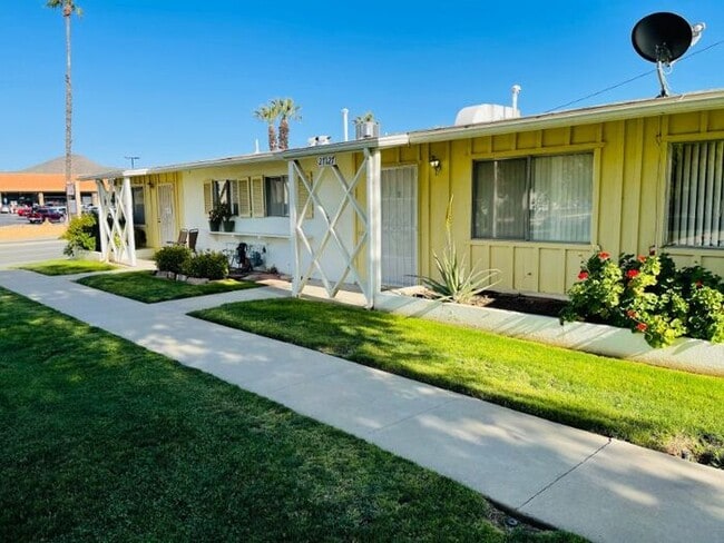 27127 Sun City Blvd in Menifee, CA - Building Photo - Building Photo