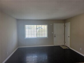 2435 Bouldercliff Way SE in Atlanta, GA - Building Photo - Building Photo