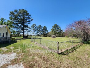 12361 County Rd 3570 in Ada, OK - Building Photo - Building Photo