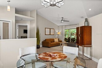 6960 Stetson St Cir in Sarasota, FL - Building Photo - Building Photo