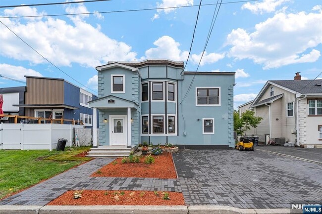 70 Bruno St in Moonachie, NJ - Building Photo - Building Photo