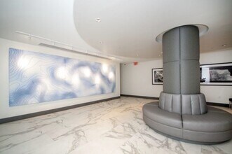 10 Museum Way, Unit 1727 in Cambridge, MA - Building Photo - Building Photo