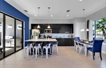 320 Villa Domani Ct in Davenport, FL - Building Photo - Building Photo