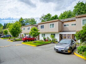 La Petite Maison Co-op in Vancouver, BC - Building Photo
