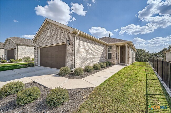 805 Saratoga Ln in Georgetown, TX - Building Photo - Building Photo