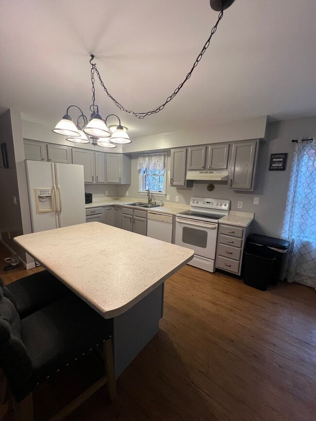 property at 2 Folly Brook Terrace