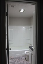 Maplewood Apartments in Lawton, OK - Building Photo - Building Photo