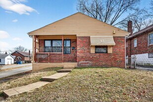 4232 Jennings Station Rd in St. Louis, MO - Building Photo