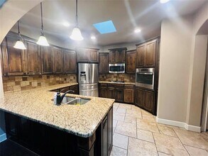 5690 Legacy Dr in Abilene, TX - Building Photo - Building Photo