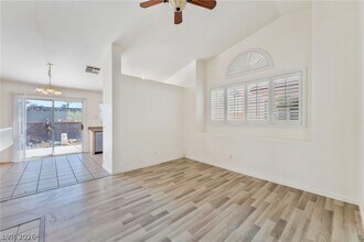 1708 Eagle Peak Way in Las Vegas, NV - Building Photo - Building Photo