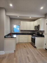 38-40-40 Simon St in Beverly, MA - Building Photo - Building Photo