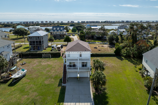 474 Chadwick Acres Rd in Sneads Ferry, NC - Building Photo