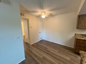 555 E Patriot Blvd in Reno, NV - Building Photo - Building Photo