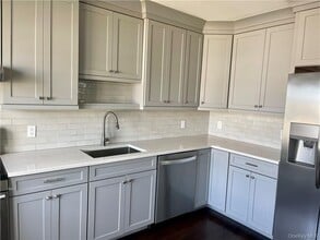 227-229-229 S Ridge St in Port Chester, NY - Building Photo - Building Photo