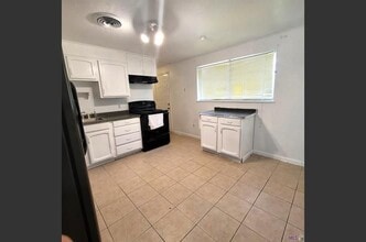 11570 Baylor Dr in Baton Rouge, LA - Building Photo - Building Photo