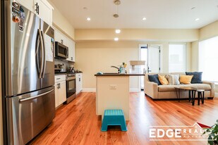 17 Glencoe St, Unit 203 in Boston, MA - Building Photo