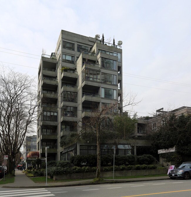 735 on Bidwell in Vancouver, BC - Building Photo - Building Photo