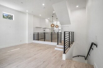 1801 N Morgan St in Tampa, FL - Building Photo - Building Photo