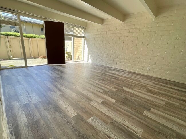 property at 451 Dela Vina Ave