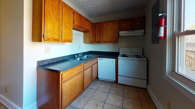 1363 Indianola Ave in Columbus, OH - Building Photo - Building Photo