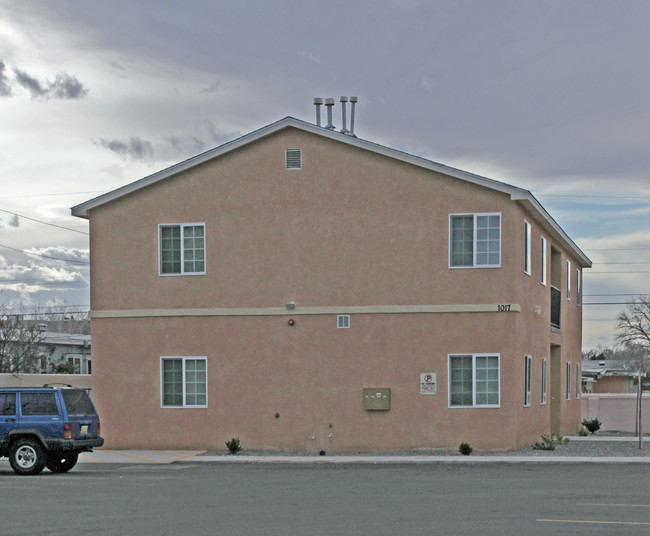 1013-1017 Alvarado Dr SE in Albuquerque, NM - Foto de edificio - Building Photo