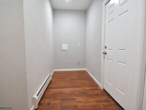 83 Arsdale Terrace-Unit -1 in East Orange, NJ - Building Photo - Building Photo