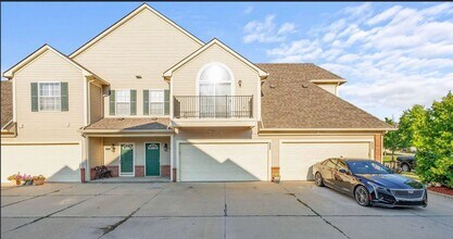 7869 Ambassador Dr in Shelby Township, MI - Building Photo - Building Photo