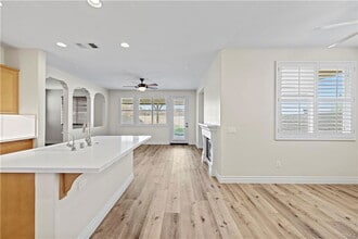 28355 Stansfield Ln in Santa Clarita, CA - Building Photo - Building Photo