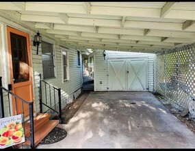 1121 Orange Ave in Dunedin, FL - Building Photo - Building Photo