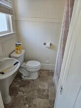 606 F St in Bakersfield, CA - Building Photo - Building Photo