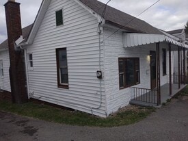 616 Buckhannon Ave in Clarksburg, WV - Building Photo