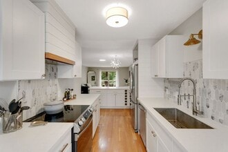 16300 15th Ave N in Minneapolis, MN - Building Photo - Building Photo