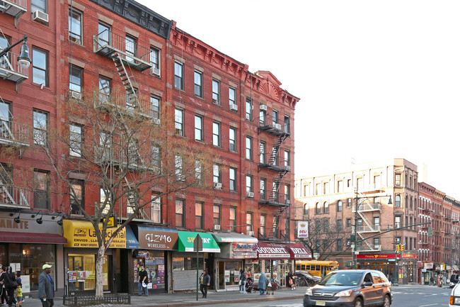 934 Columbus Ave in New York, NY - Foto de edificio - Building Photo