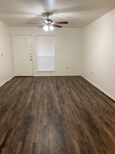 1106 Williams Ave-Unit -B in Cleburne, TX - Building Photo - Building Photo