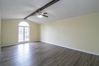 329 Northridge Dr in Clarksville, TN - Building Photo - Building Photo