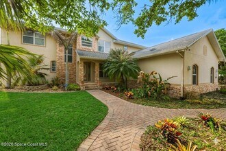 2300 Duncil Ln in Malabar, FL - Building Photo - Building Photo