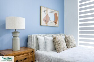 1155 NE 126th St, Unit 126 in North Miami, FL - Foto de edificio - Building Photo