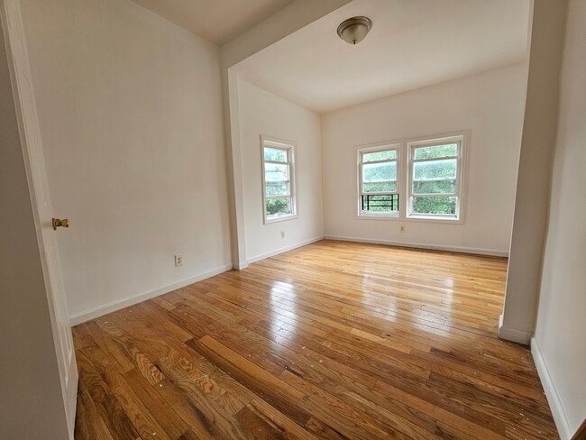 property at 855 S 15th St