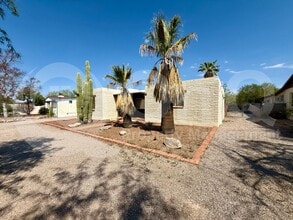 841 E Seneca St in Tucson, AZ - Building Photo - Building Photo