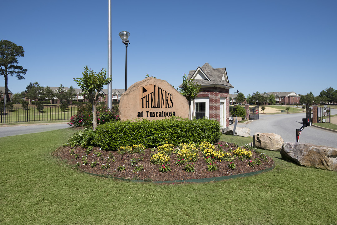 The Links & The Greens at Tuscaloosa in Tuscaloosa, AL - Building Photo