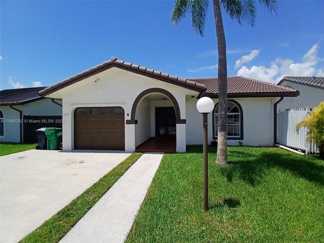 2424 SW 143rd Pl in Miami, FL - Building Photo - Building Photo