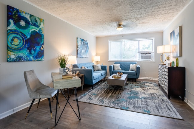 The Lawrence Apartments in Greenbelt, MD - Foto de edificio - Interior Photo