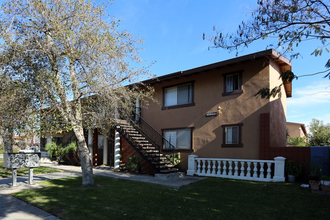Galway Street Apartments in Garden Grove, CA - Foto de edificio