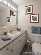 3 Captain Parker Arms in Lexington, MA - Building Photo - Building Photo