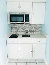 740 NE 130th St in North Miami, FL - Building Photo - Building Photo