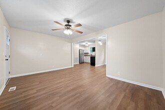 635 Lafayette Rd in Clarksville, TN - Building Photo - Building Photo