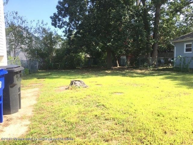 547 Harding Ave in Toms River, NJ - Building Photo - Building Photo